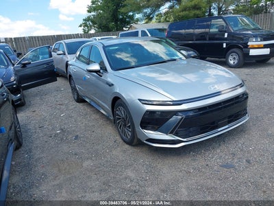 HYUNDAI SONATA HYBRID 2024