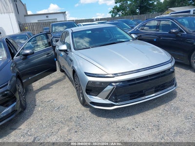 HYUNDAI SONATA HYBRID 2024