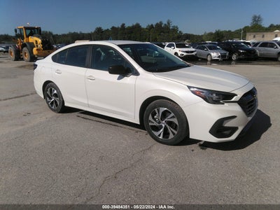 Subaru Legacy 2024
