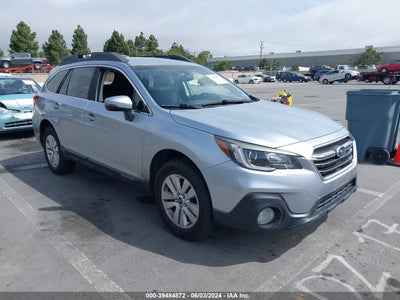 SUBARU OUTBACK 2019
