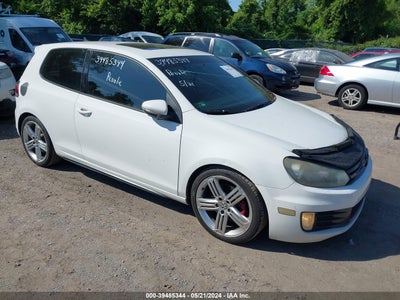 VOLKSWAGEN GTI 2010