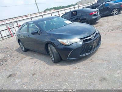 TOYOTA CAMRY 2016