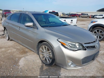 TOYOTA AVALON 2015