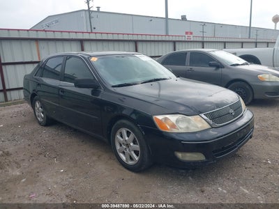 TOYOTA AVALON 2001