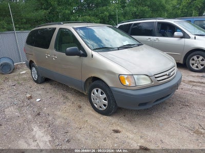 TOYOTA SIENNA 2001