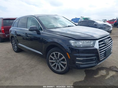 AUDI Q7 2017