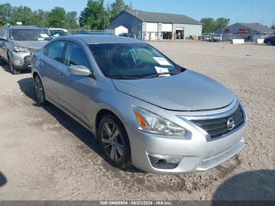 NISSAN ALTIMA 2015