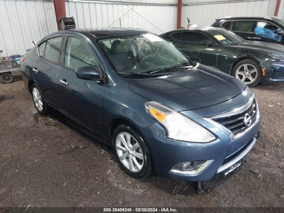 NISSAN VERSA 2015