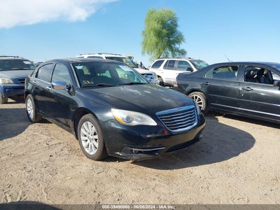 CHRYSLER 200 2013
