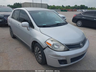 Nissan Versa 2011