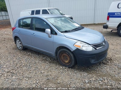NISSAN VERSA 2011