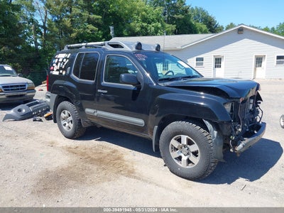 NISSAN XTERRA 2013