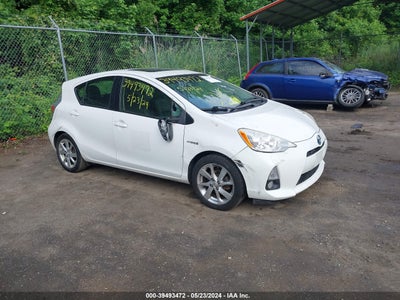 TOYOTA PRIUS C 2012