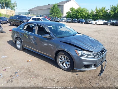 VOLKSWAGEN PASSAT 2017