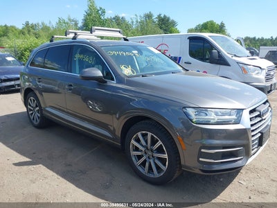 AUDI Q7 2019