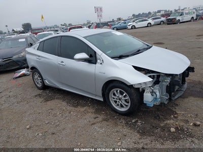 TOYOTA PRIUS 2016