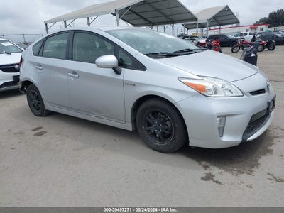 TOYOTA PRIUS 2015