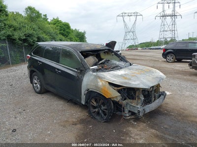 TOYOTA HIGHLANDER 2015