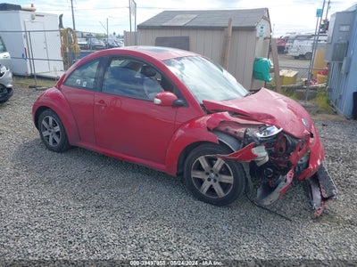 VOLKSWAGEN NEW BEETLE 2006