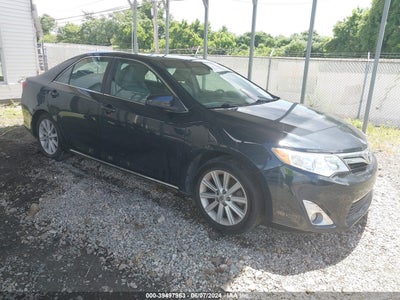TOYOTA CAMRY 2012