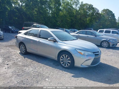 TOYOTA CAMRY 2015