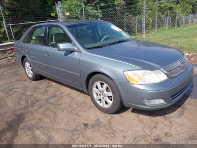 TOYOTA AVALON 2000
