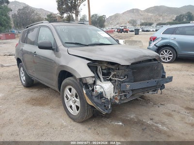 TOYOTA RAV4 2011