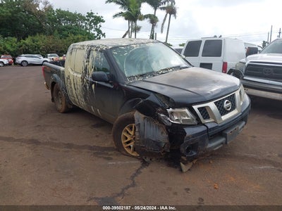 NISSAN FRONTIER 2017