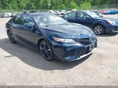 TOYOTA CAMRY 2018