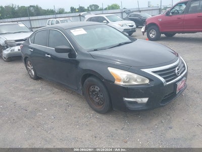 NISSAN ALTIMA 2015