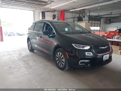 Chrysler Pacifica 2024