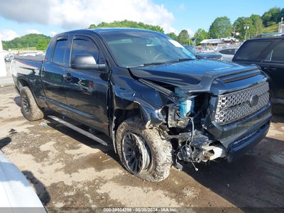 TOYOTA TUNDRA 2021