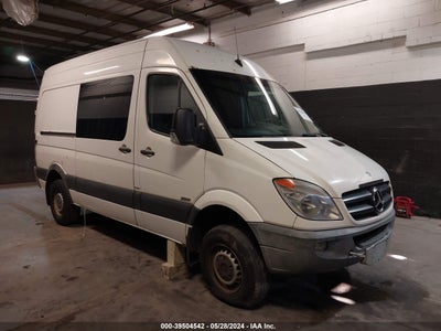 MERCEDES-BENZ SPRINTER 2500 2011