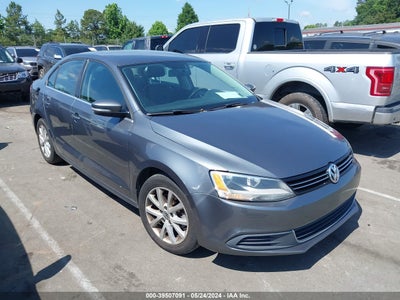 VOLKSWAGEN JETTA 2013