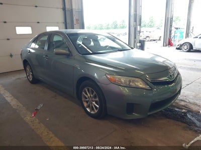 TOYOTA CAMRY HYBRID 2011
