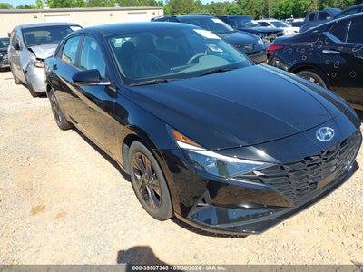 HYUNDAI ELANTRA 2022