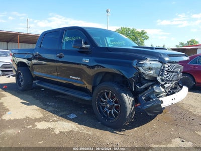 TOYOTA TUNDRA 2021