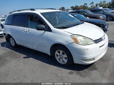 TOYOTA SIENNA 2004