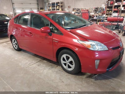 TOYOTA PRIUS 2015