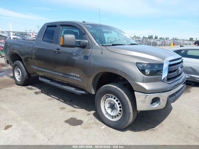TOYOTA TUNDRA 2010