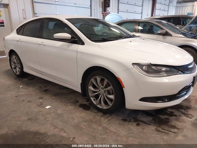 CHRYSLER 2015 2015