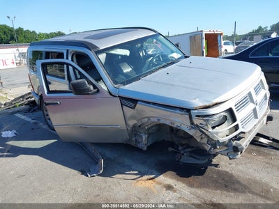 DODGE NITRO 2011
