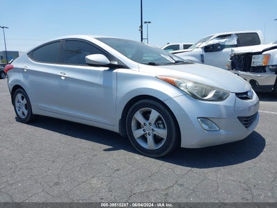 HYUNDAI ELANTRA 2013