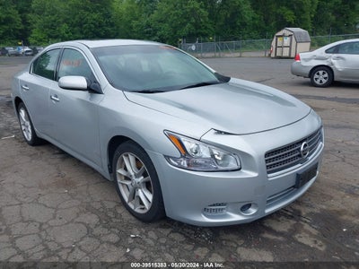 NISSAN MAXIMA 2009