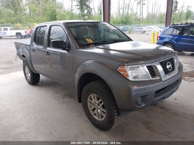 NISSAN FRONTIER 2017