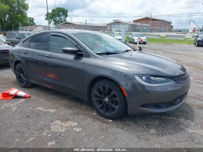 CHRYSLER 200 2015