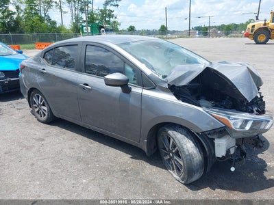 NISSAN VERSA 2020