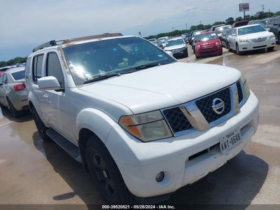 Nissan Pathfinder 2005