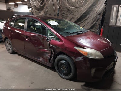 TOYOTA PRIUS 2013