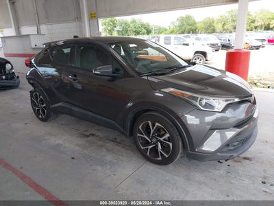 TOYOTA C-HR 2019
